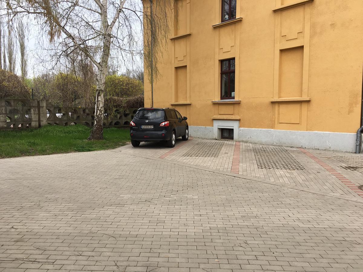 Motel Monteur Ашерслебен Экстерьер фото